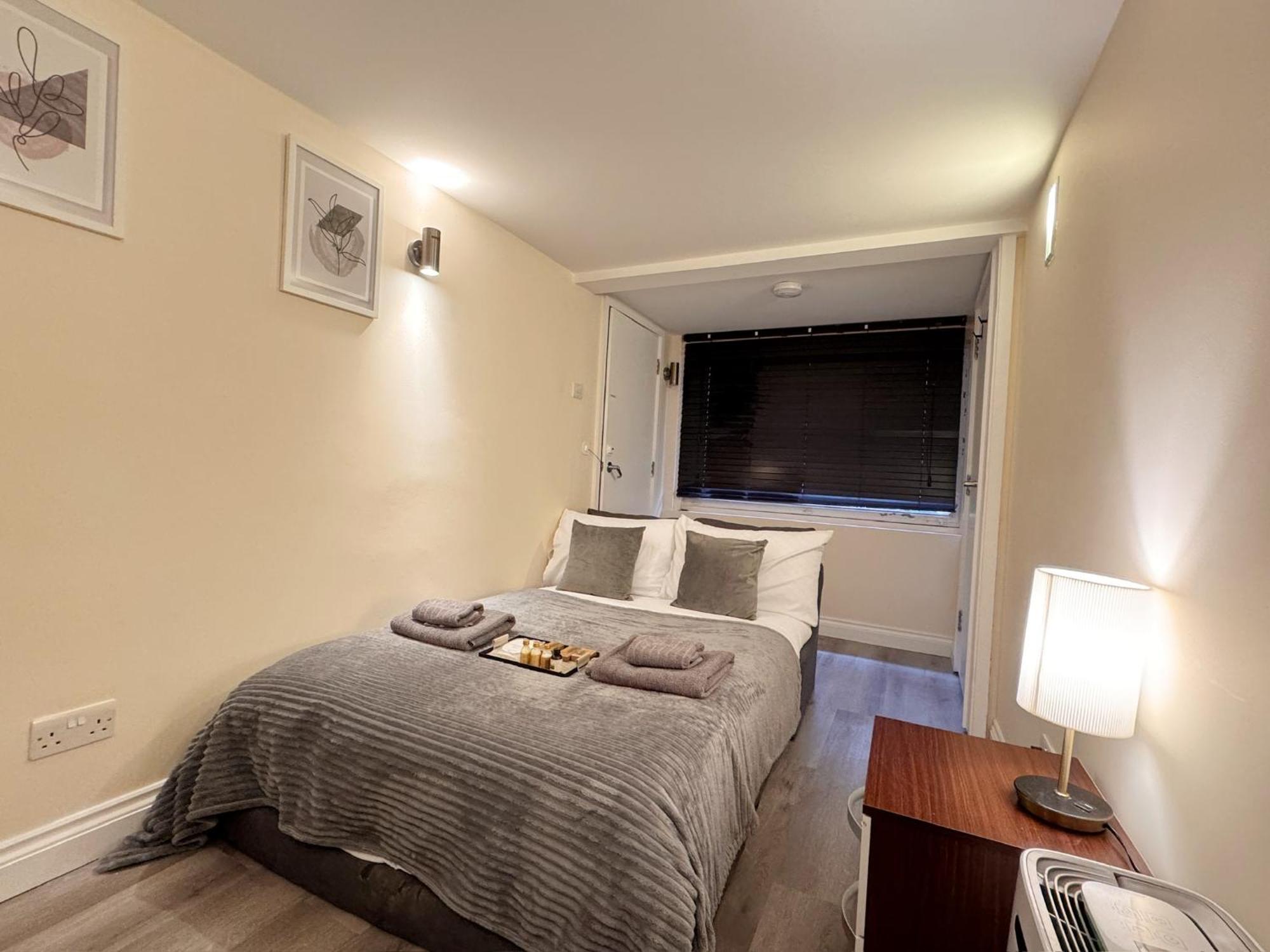 Sweet 3Brs House Close To Oxford & Soho Лондон Екстериор снимка